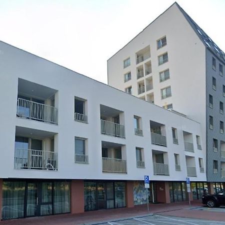 2 Room Apartment With Terrace, New Building, 3Bk Bratislava Exterior foto